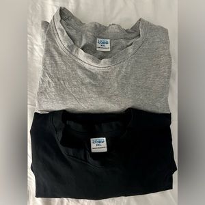 USBD Post Op Tearaway T-shirt. This lot contains two shirts.